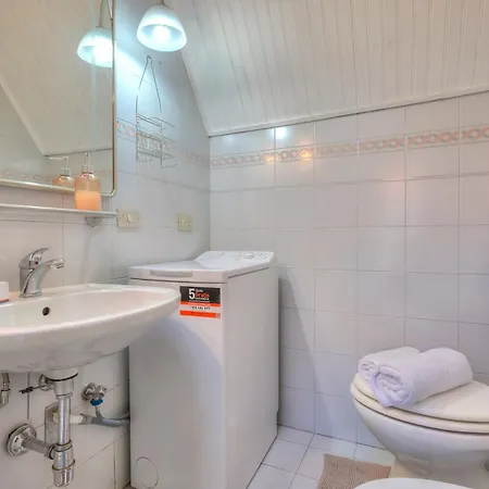 Gabriella - Happy Apartman Laveno-Mombello